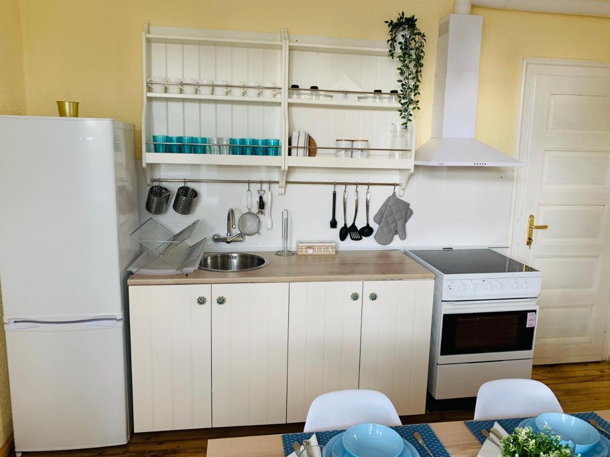 Tanin House - Three-Bedroom Apartment, Sauna And Gym 10' Away From Borovets 사모코프 외부 사진